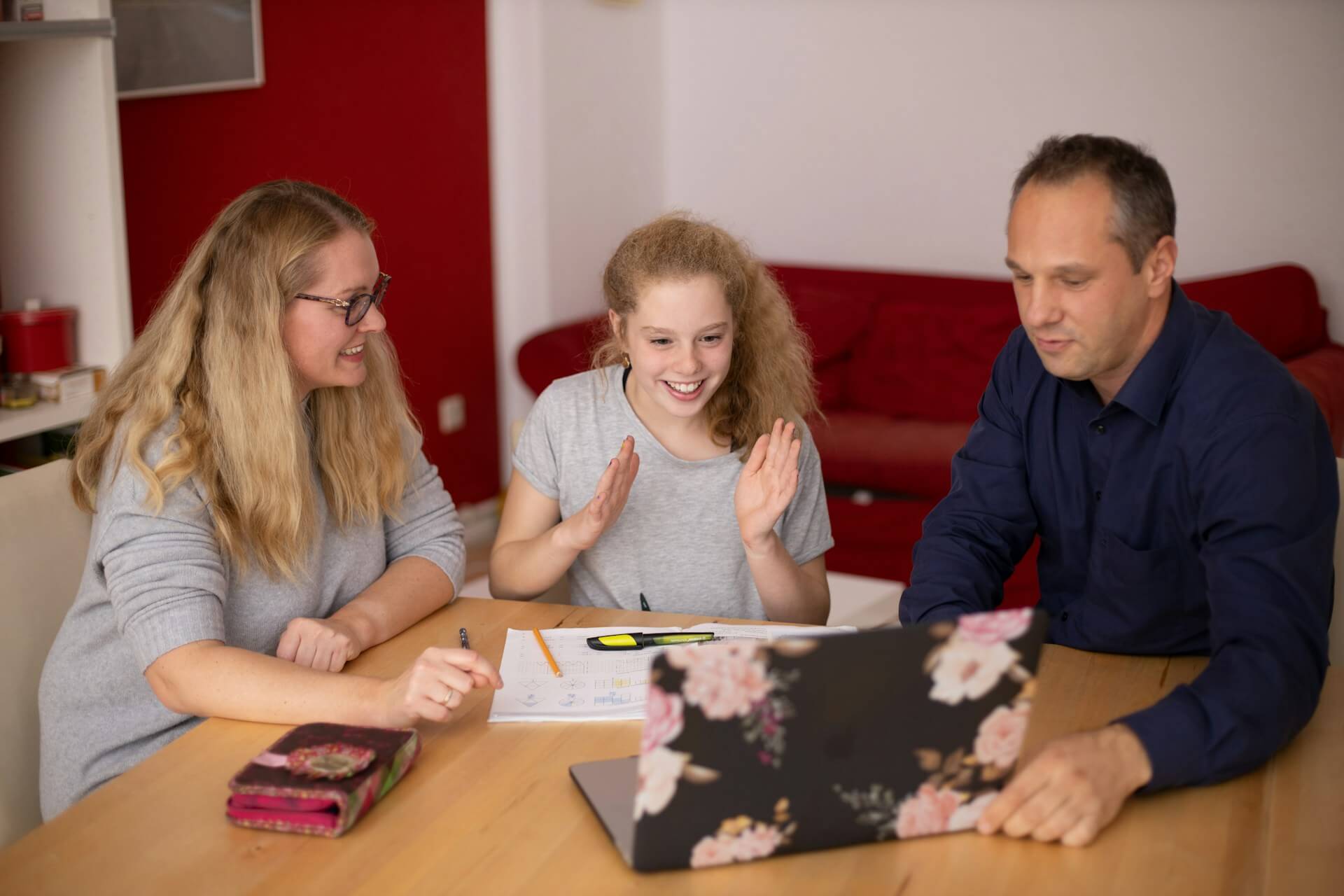 students learning online together